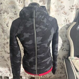 Lululemon Athletica Black Camo Utility Jacket